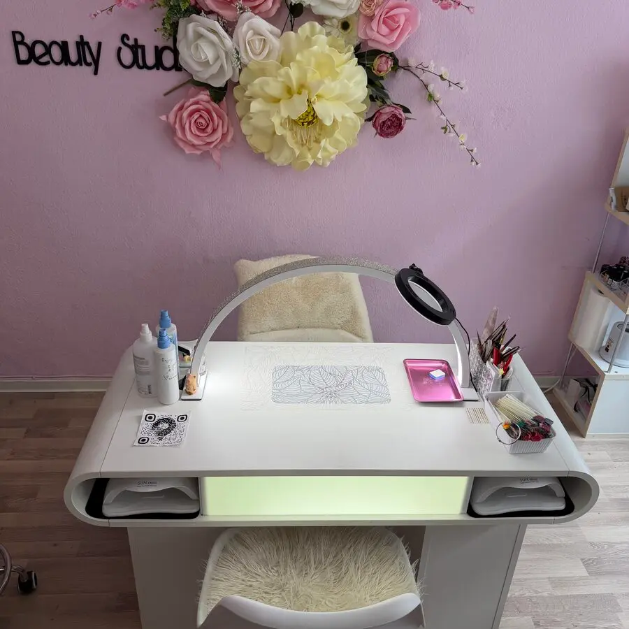 Nagelstudio Svitlana — Arbeitsbereich